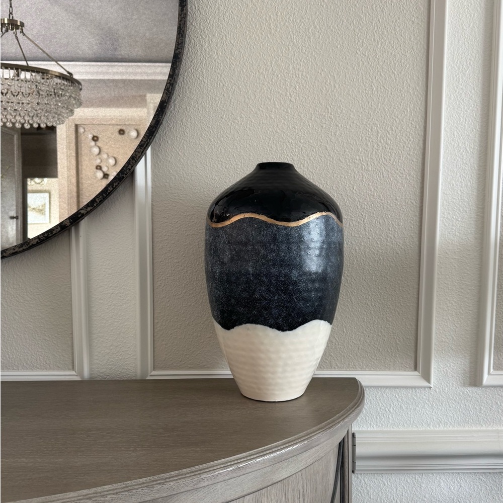 Sophisticated Black and Cream Vase